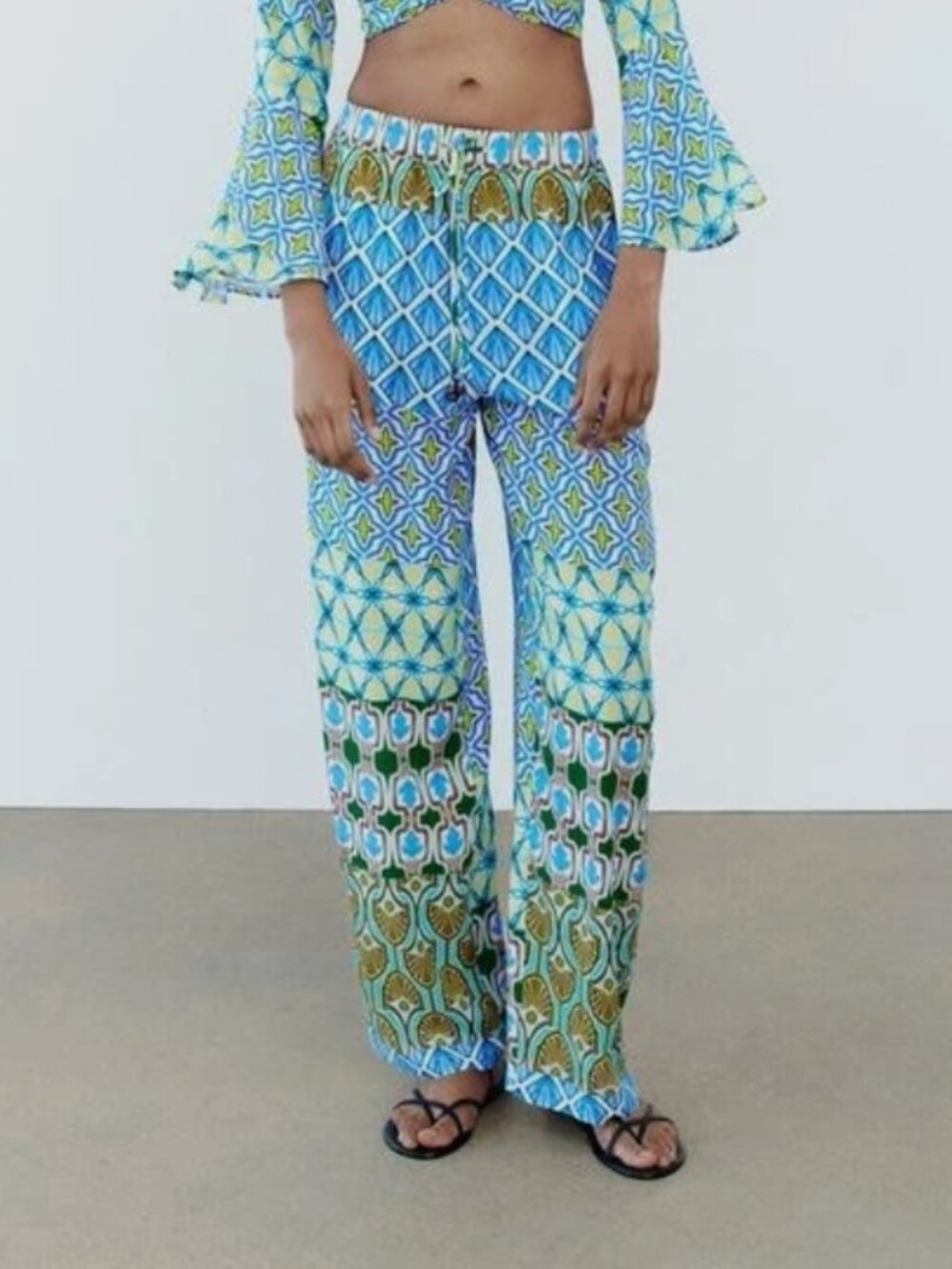NWT ZARA Printed Wide Leg Pants